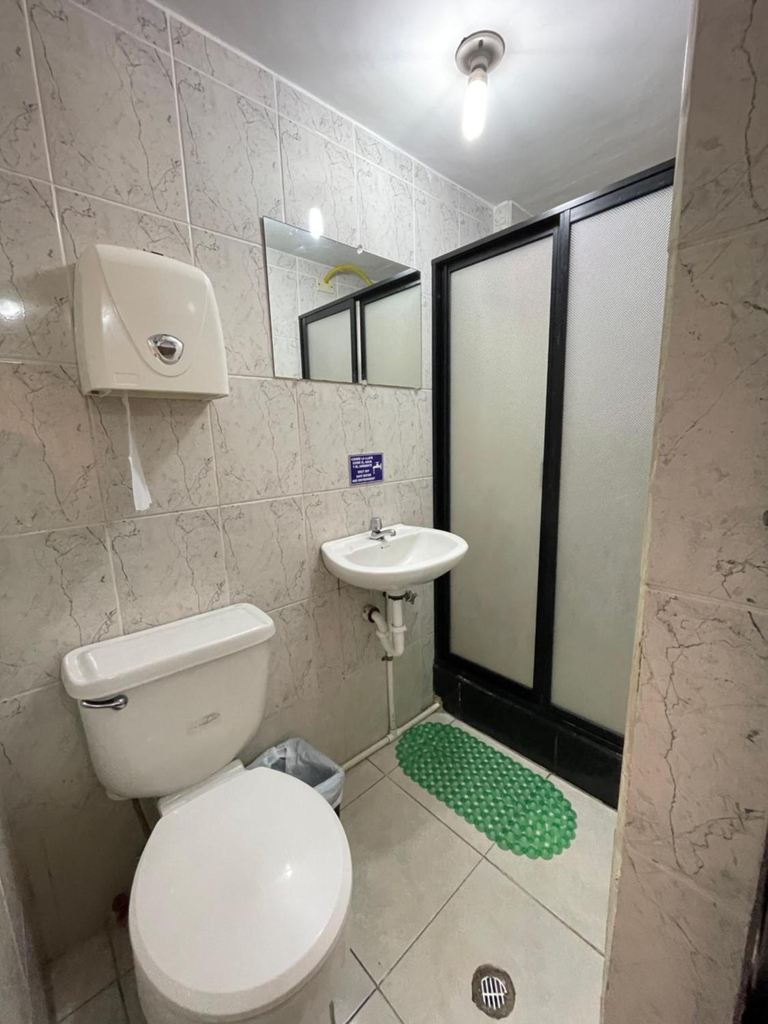 Hostal La Escondida De Quito Del Norte Εξωτερικό φωτογραφία